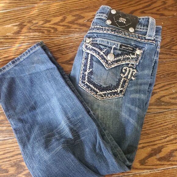 Miss Me Denim - Miss Me distressed cropped jeans sz 29x22